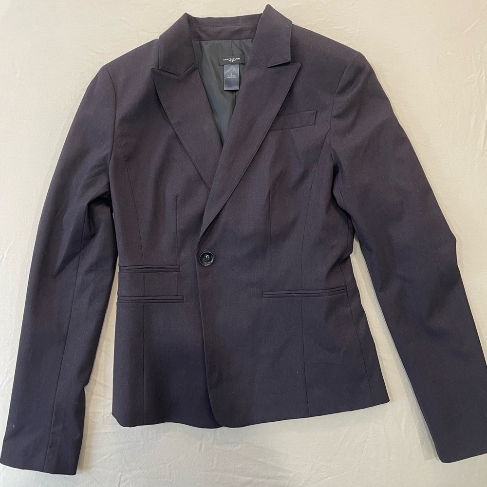 Ann Taylor sport blazer. Size 0, EUC, deep eggplant purple